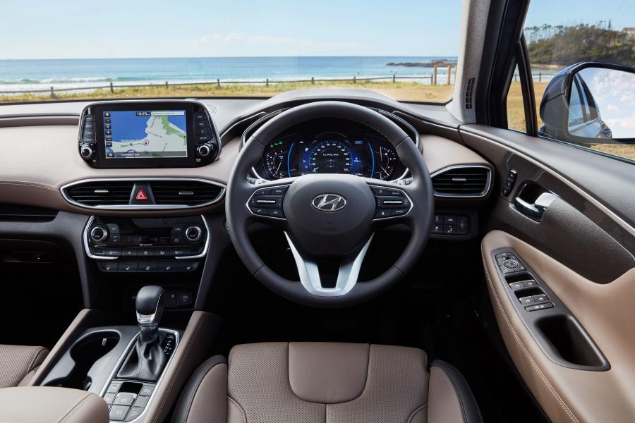 Торпедо Hyundai Santa Fe Highlander 2018 года  (AU) (фото 4 из 31)
